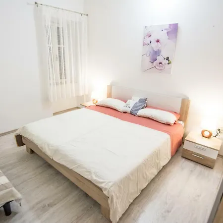 Dugi Otok 아파트 살리