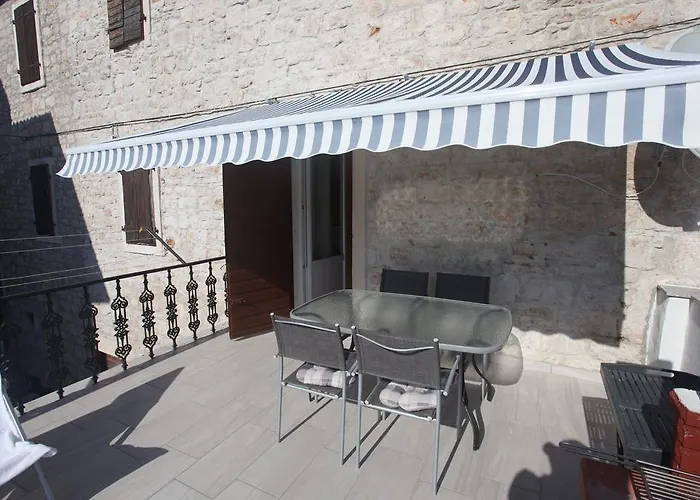 Dugi Otok * Сали