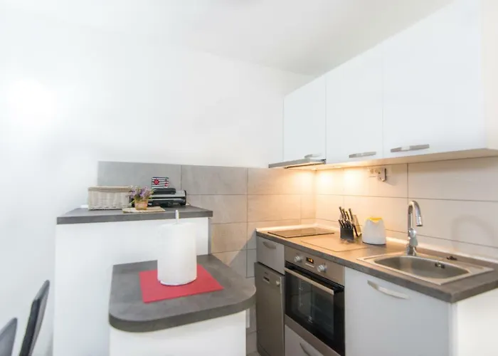 Dugi Otok * Сали